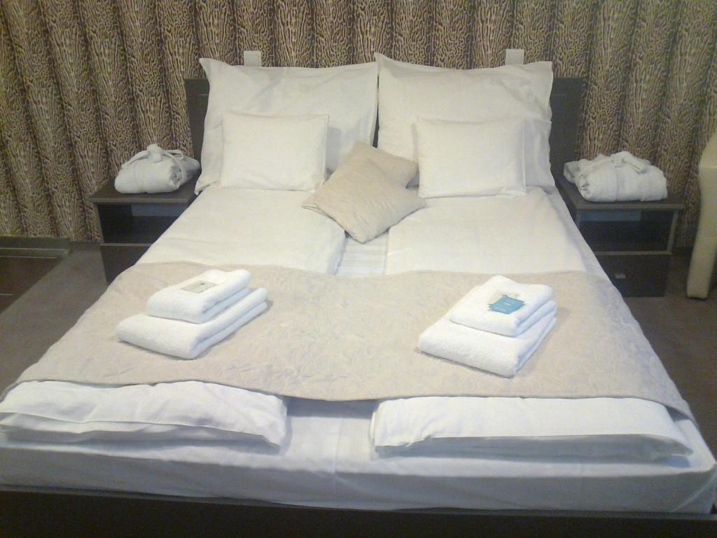 Palermo Panzio Hotell Nyíregyháza Rom bilde