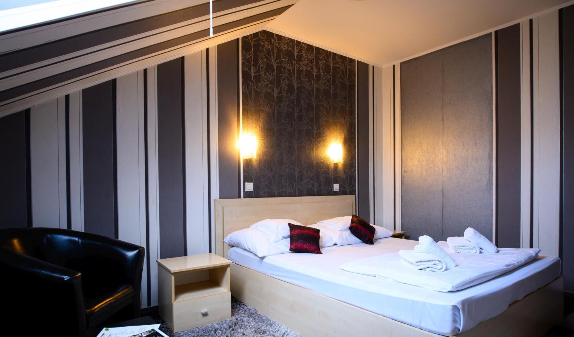 Palermo Panzio Hotell Nyíregyháza Eksteriør bilde